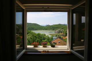 Апартаменты Villa Skadar Lake Karuč Апартаменты с 2 спальнями-2
