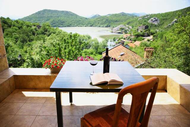 Апартаменты Villa Skadar Lake Karuč-3